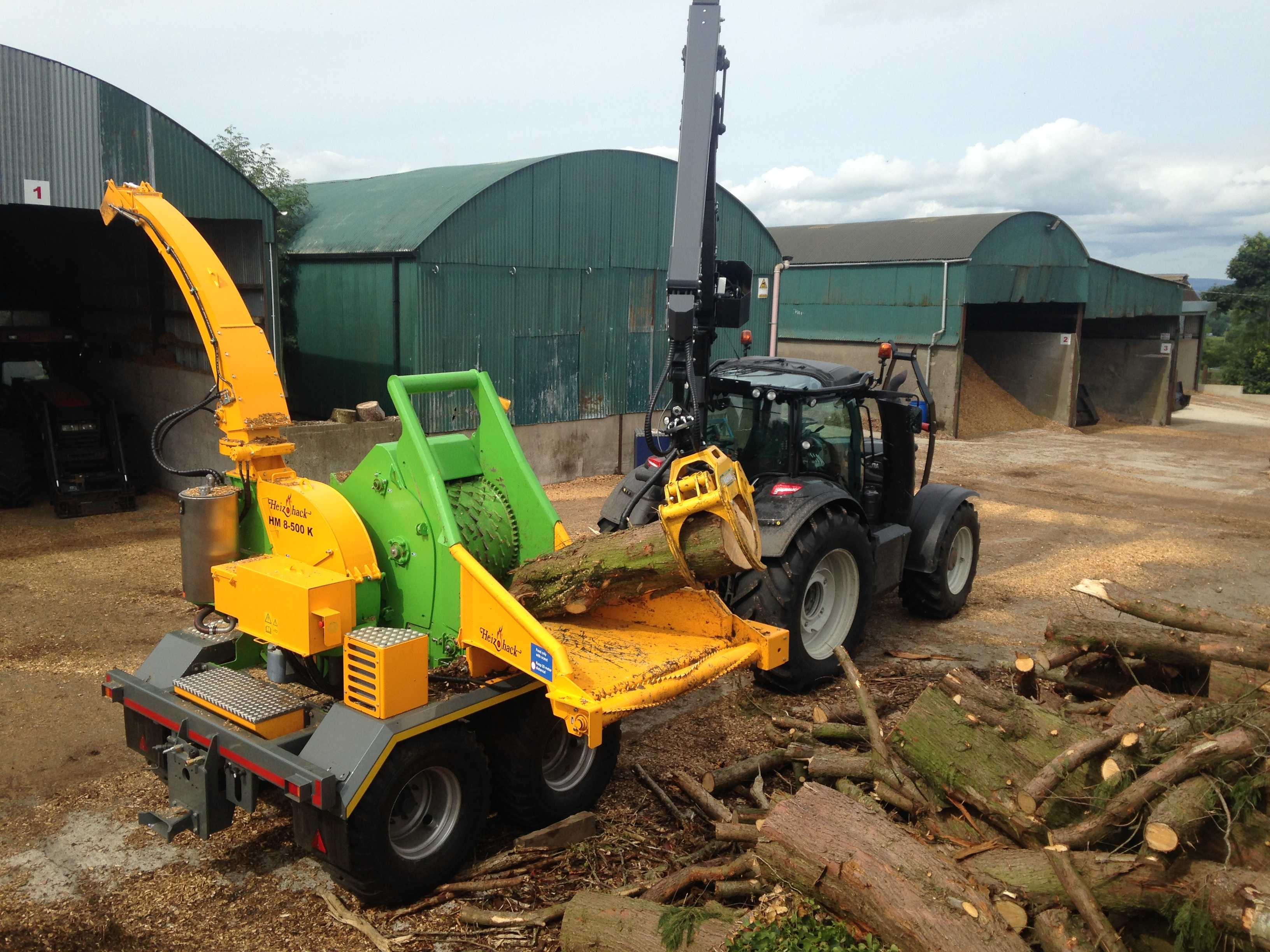 GLENDALE TREES SPECIALLY DESIGNED AND BUILT TANDEM AXEL CHASSIS